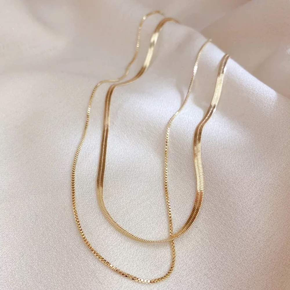 Minimalist 18k Gold Plated Double Layer Chain Necklace - Picture 2 of 11